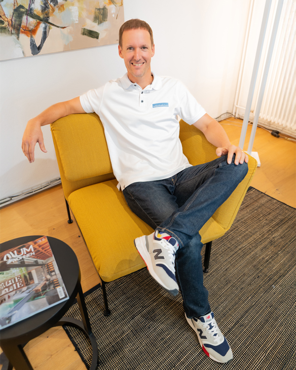 Raphael Hänzi - Möbelhalle Bern